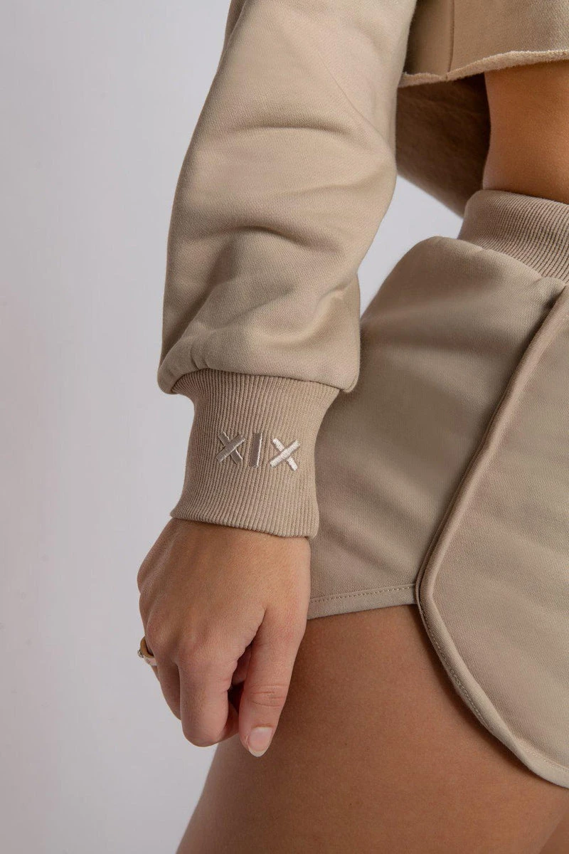CXIX Oversized Cropped Jumper - Fawn 8 CXIX Oversized Cropped Jumper - Fawn - Image 6