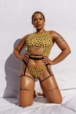 CXIX Buckle Up Garter Top -Yellow Leopard -Clothing Store 20 09 24CreaturesofXIX 109