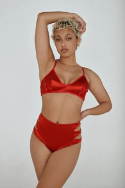 CXIX Aphrodite Bralette - Red -Clothing Store 21 08 06CreaturesEdits 332