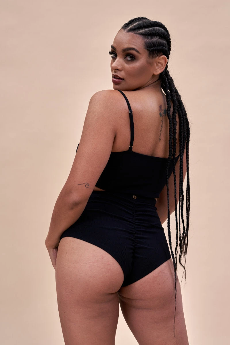 Lunalae High Waist Shorts - Ribbed Black 4 Lunalae High Waist Shorts - Ribbed Black - Image 2