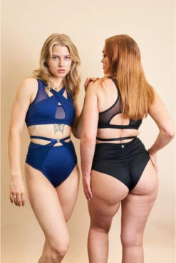 Lunalae Katherine Cross Over Top - Recycled Navy 13 Lunalae Katherine Cross Over Top - Recycled Navy -Clothing Store 230329 LUNALAE 28 1056 b36a188e 32f0 48a4 bc0c 857427a2d095 1