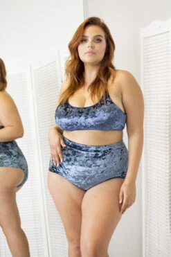 Lunalae Delphine Top - Gunmetal Velvet 14 Lunalae Delphine Top - Gunmetal Velvet -Clothing Store 6R7A7736 1