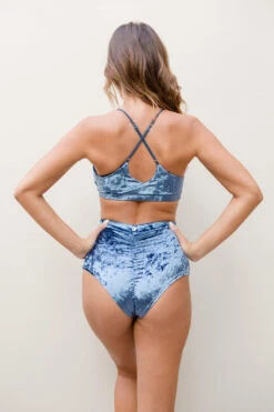 Lunalae Delphine Top - Gunmetal Velvet 17 Lunalae Delphine Top - Gunmetal Velvet -Clothing Store 6R7A8002 7ad66096 52cf 46dd bf68 8b1840cf8714 1