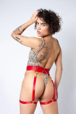 Rolling Halo Harness - Red -Clothing Store Copiade MG 7061