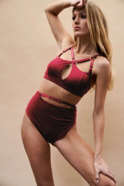 Lunalae Hannah Top - Recycled Burgundy 13 Lunalae Hannah Top - Recycled Burgundy -Clothing Store Copyof220701 LunaLae 18 08231copy d835ca04 babe 4c0b b2c8 c9844788d753