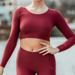 Dragonfly Pavi Crop Top - Burgundy -Clothing Store DF Pavi burgundy 0321 540x dfcf5ae2 4e49 4fe4 899e d1febe0da3d3