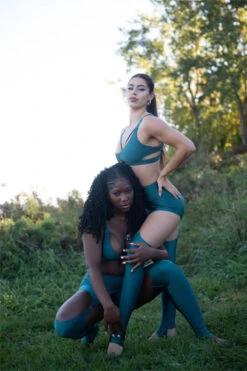 Chantay Polewear Floorplay Leggings - Forest -Clothing Store FloorplayLeggings Forest 15 600x 2f490302 1bbb 4be6 8ccb 6eb873dd1533