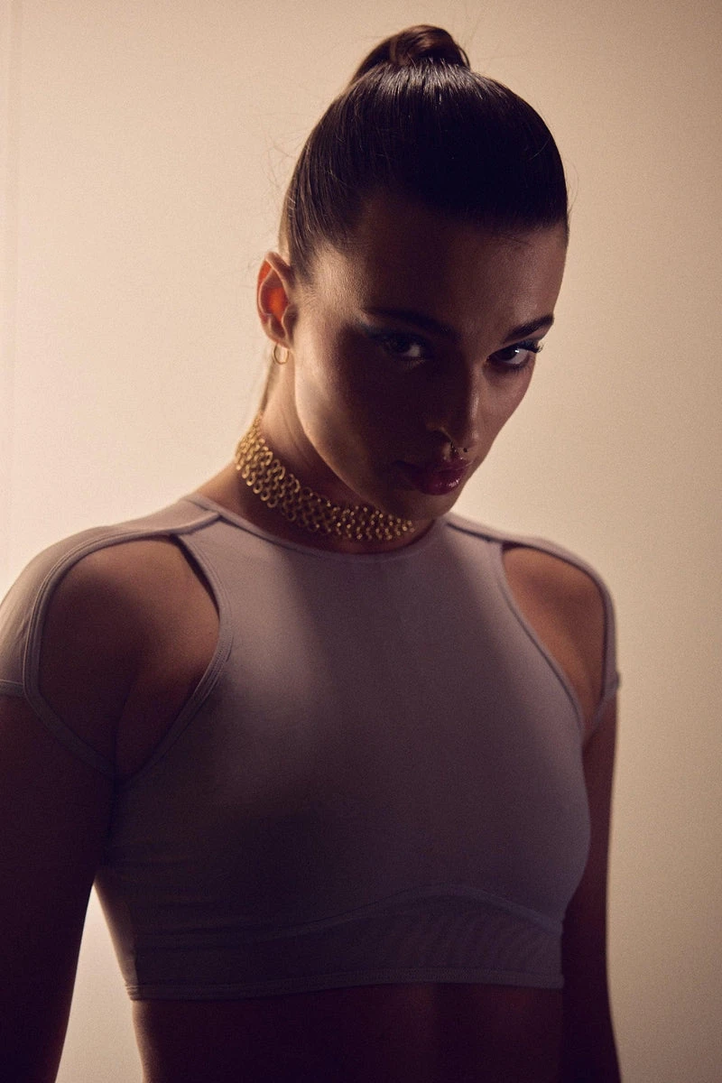 Hamade Activewear High Scoop Neck Crop Top - Light Grey 5 Hamade Activewear High Scoop Neck Crop Top - Light Grey - Image 3