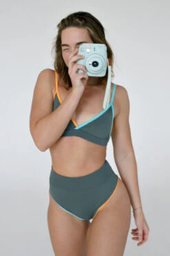 Exo Wear Triangle Top - Grey 11 Exo Wear Triangle Top - Grey -Clothing Store IMG 0013 3fd91a9b 39a4 4899 b9ae 6f31ef38c87a