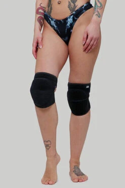 CXIX Velcro Kneepads - Black Panther -Clothing Store IMG 1774 LOW