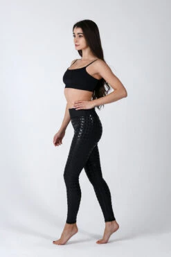 REV ACTIV Sticky Leggings - Black 19 REV ACTIV Sticky Leggings - Black -Clothing Store IMG 4163 1