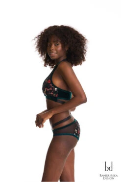 Bandurska Kamala Top - Red Floral 8 Bandurska Kamala Top - Red Floral -Clothing Store Kamala4 4dc226fd 4933 4e3b 9e86 337025dfe5c3