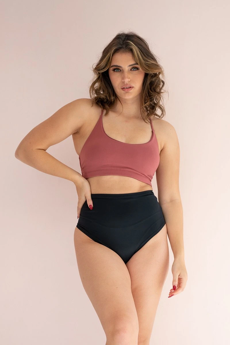 Lunalae High Waist Shorts - Black 4 Lunalae High Waist Shorts - Black - Image 2