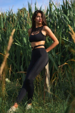 Hamade Activewear Lace Up High Neck Top - Black 20 Hamade Activewear Lace Up High Neck Top - Black -Clothing Store MCC9578 1e