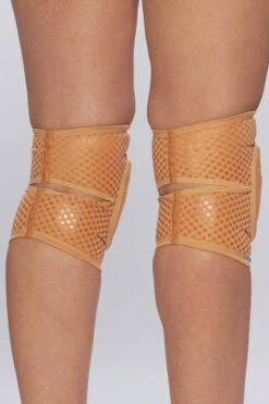 Queen Grippy Kneepads - Caramel -Clothing Store NudeCaramelGrip3