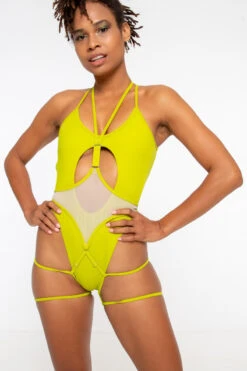 Nona Perkasa Queen Of The Night Body Garter - Vert/Sand -Clothing Store QOTNGarterVert09 1