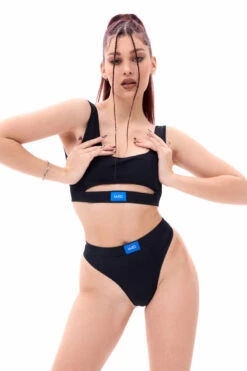 MÆD Offset Top - Matte Black -Clothing Store RIMG0293F 3d5aeebc 92a5 4336 872d fdaf4c2ecd7d