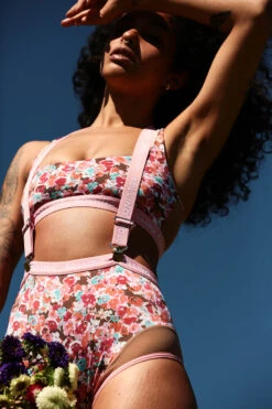 Rolling Alpha Top - Petali -Clothing Store Rolling 1850 4055bcf3 8007 45bd bebc 23543a66afc0 1