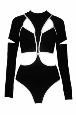 Hamade Activewear Scoop Neck Long Sleeve Top - Black/White Binding -Clothing Store SS22 07