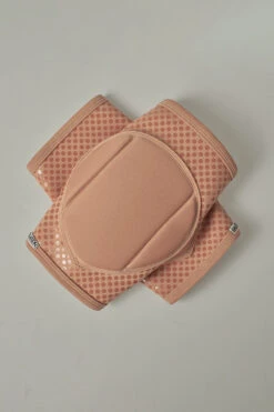 Queen Grippy Kneepads - Latte -Clothing Store latte3